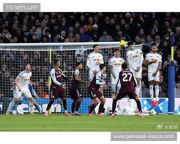 冰雪天气袭击英国，曼联客战利兹联比赛暂定照常进行